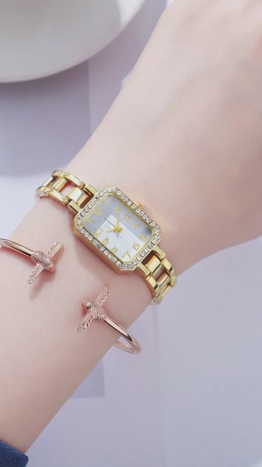 Reloj Dorado Elegante para Mujer con Diseño Cuadrado y Brillantes
